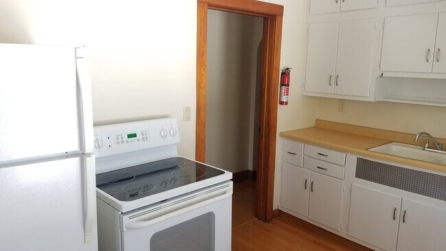 Foto del edificio - 5401 W Main St