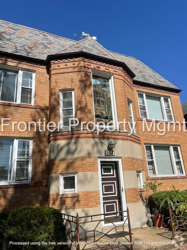 Building Photo - 6449 Nottingham Ave