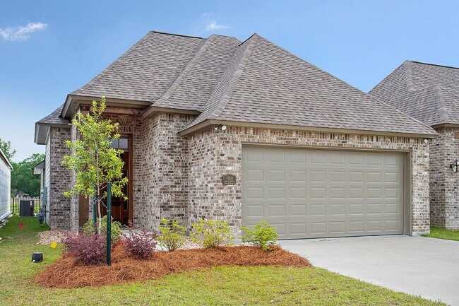 Building Photo - 41050 Galvez Trails Blvd