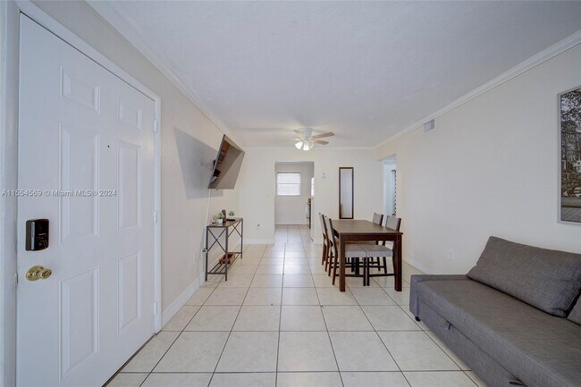 Foto del edificio - 427 SW 6th St