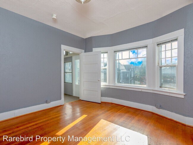 Foto del edificio - 73 NE Stanton St