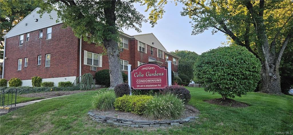 Foto principal - 237 N Middletown Rd