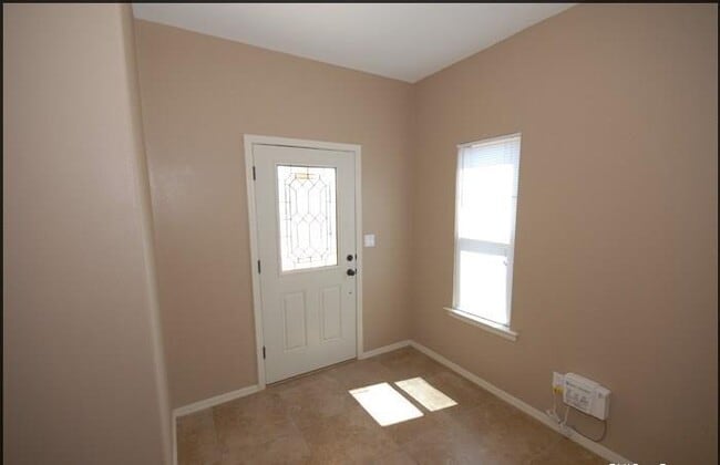 Building Photo - 14302 Pancho Gonzalez Ct