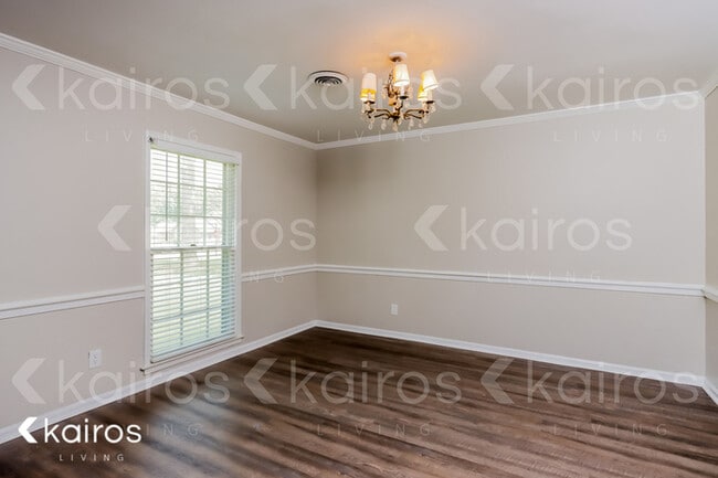 Building Photo - 201 Arrowhead Dr.