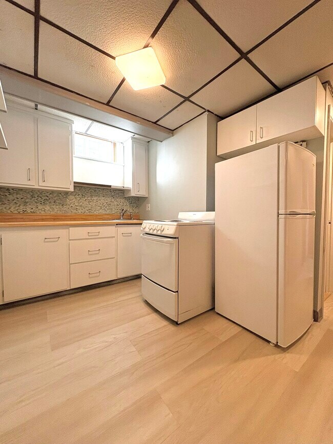Cocina completa - 397 Boylston St