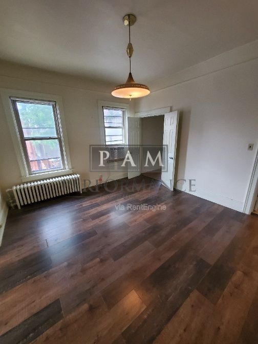 Foto del edificio - 919 E Brady St