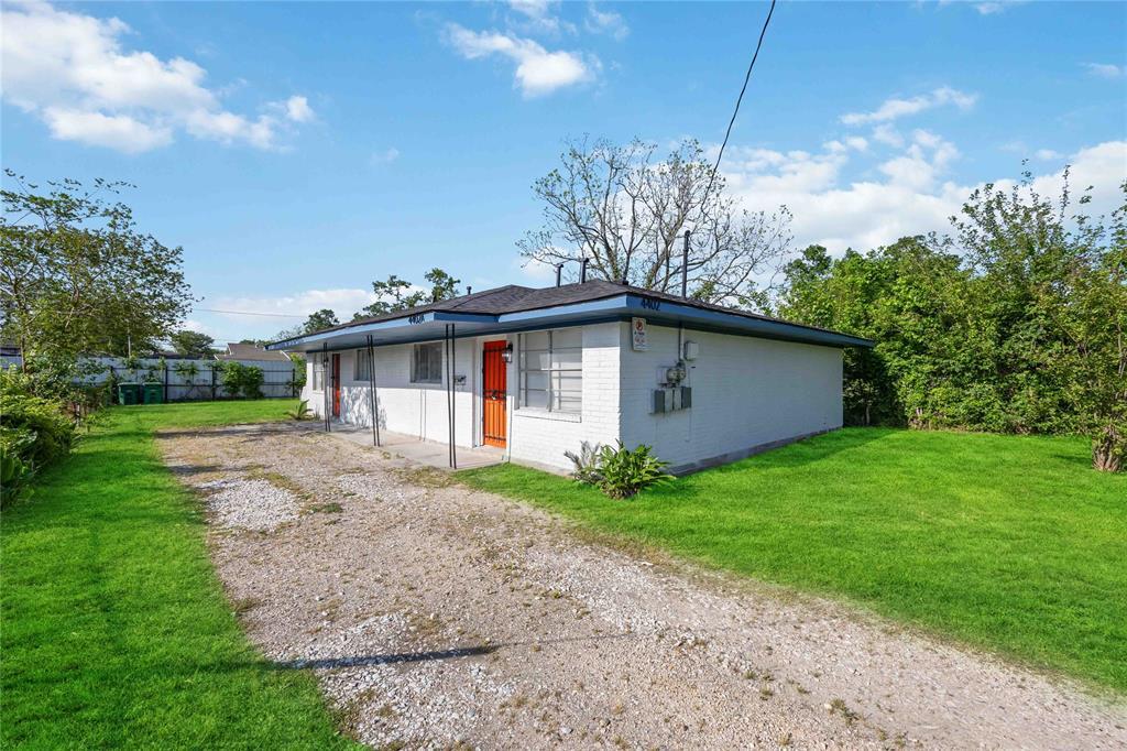 Primary Photo - 4402 June St