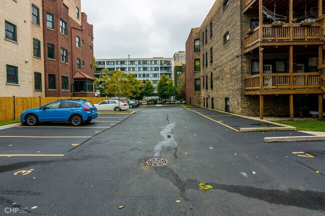 5800 N Kenmore - Estacionamiento asignado fuera de la calle - Kenmore 5800 N