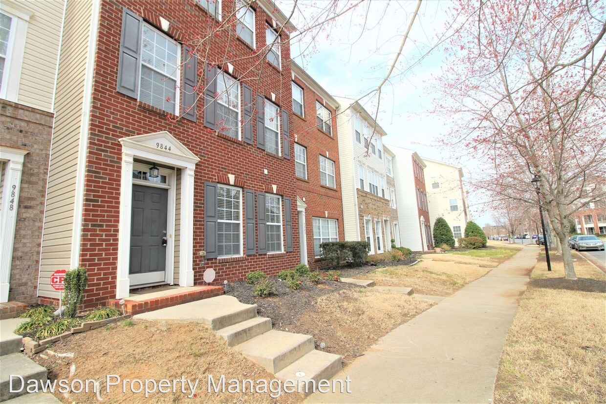 9844 Kings Parade Blvd, Charlotte, NC 28273 House Rental in Charlotte, NC