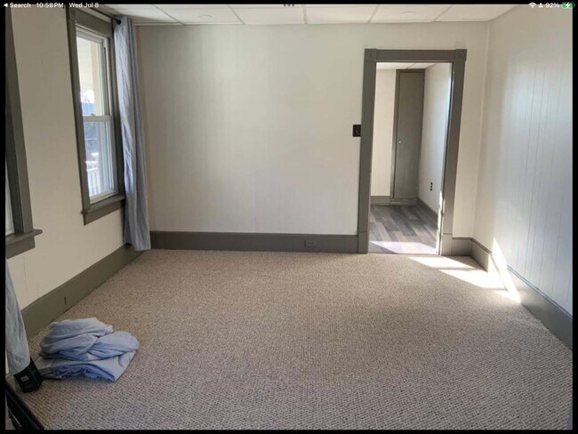 Foto del edificio - 1434 Pocono Blvd