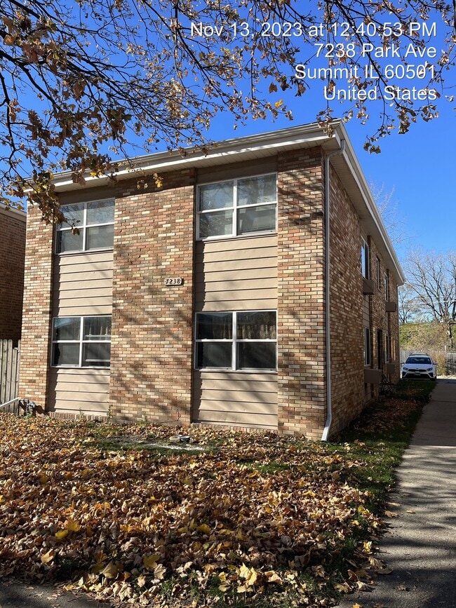 Photo - 7238 Park Ave (Summit, IL) Apartment