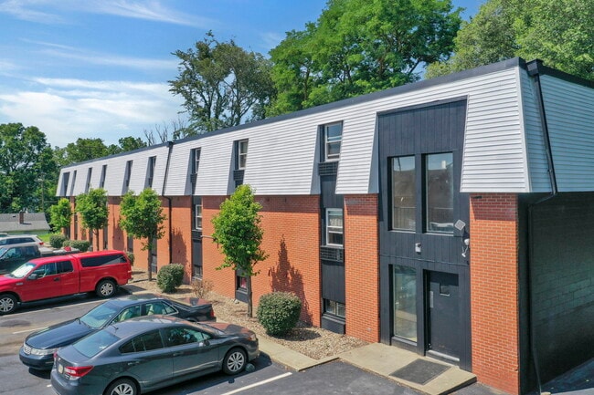 Building Photo - Fairfield Studio Apartments