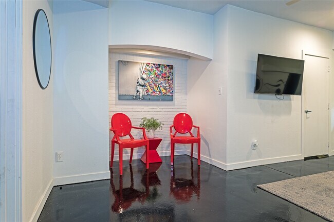 Foto del edificio - 3312 Greenbriar Dr