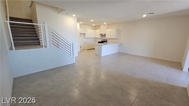 Building Photo - 3415 Costa Caparica Ln