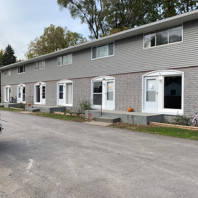 Foto del edificio - 38446 Meadowdale St
