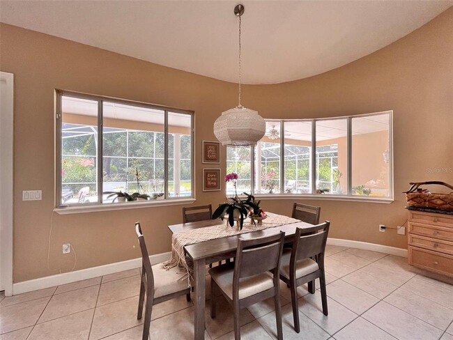 Foto del edificio - 7921 Summer Ridge Pl
