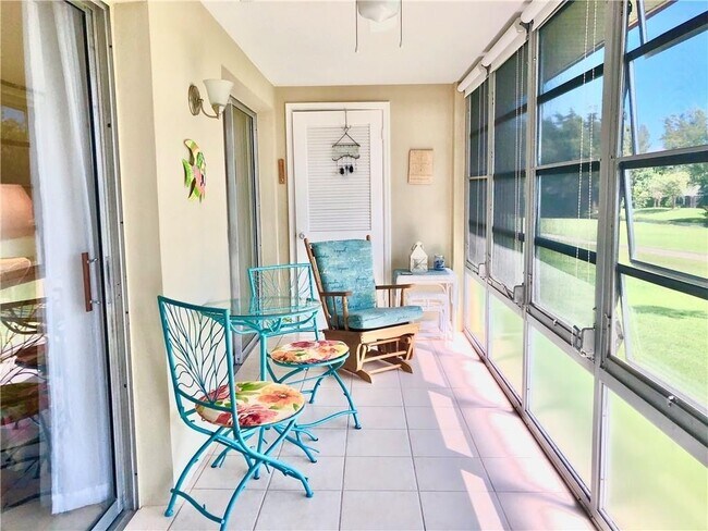 Foto del edificio - 2/2 Annual in 55+ Community Available May