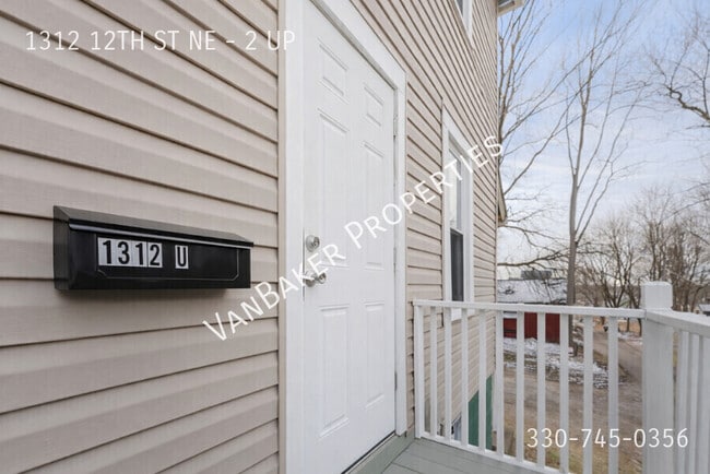 Building Photo - 1312 12th St NE