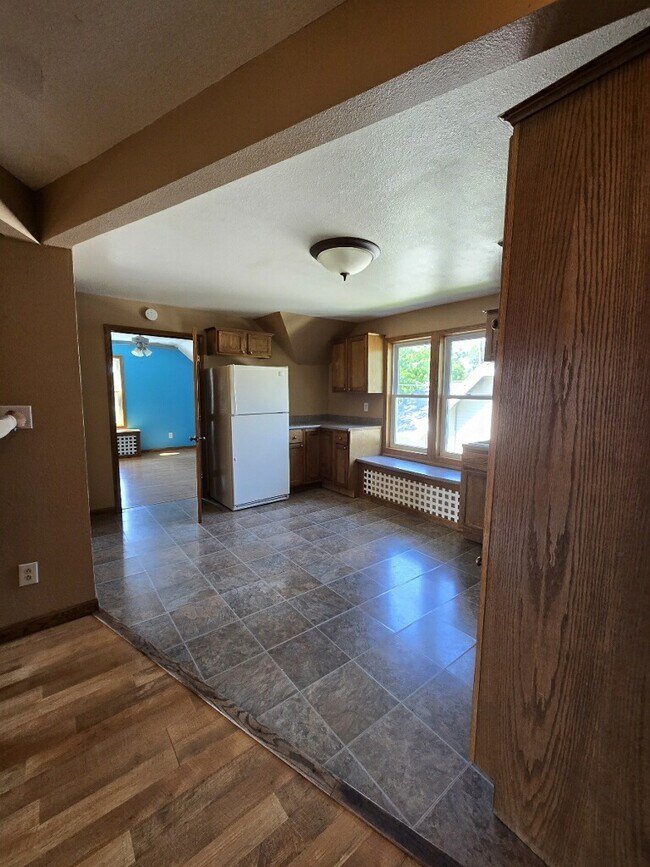 Foto del edificio - 422 W 17th Ave