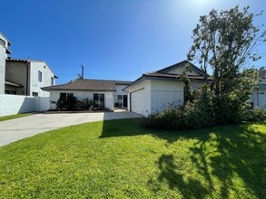 Building Photo - 9192 Christine Dr