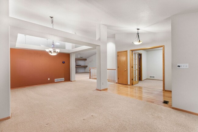 Building Photo - Charming 3-Bedroom + Office, 4-Bath Ranch ...