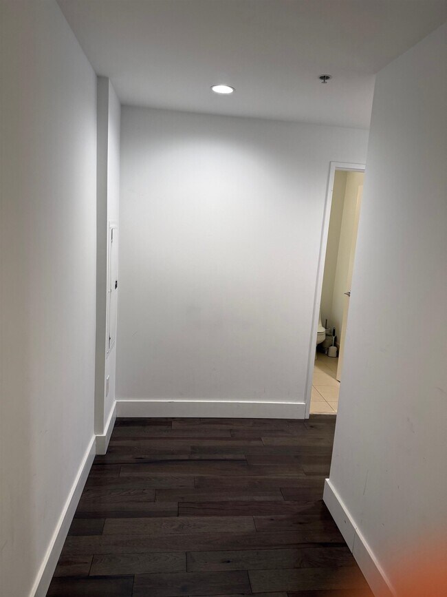 Foto del edificio - 77 Hudson St