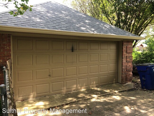 Building Photo - 3 br, 2 bath House - 517 Chippendale Dr