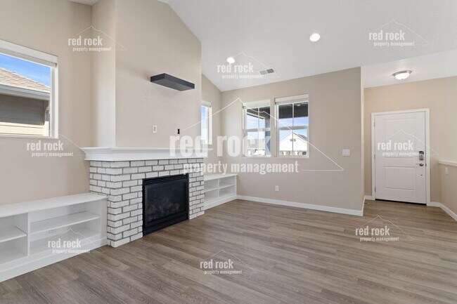 Foto del edificio - 22870 E Wellington Pkwy