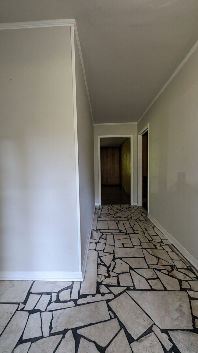 Building Photo - 3757 Willow Lane Drive