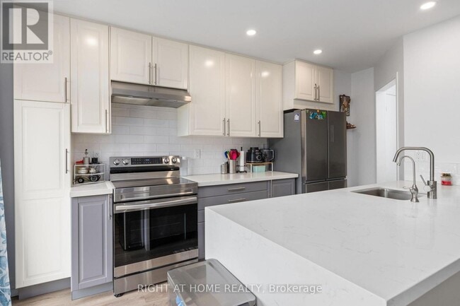 Building Photo - 47 Stewart MacLaren Rd
