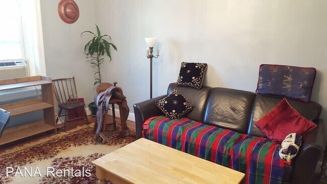 Foto del edificio - 3 br, 1.5 bath House - 919 Franklin Street