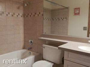 Foto del edificio - 1327 N Mariner Way