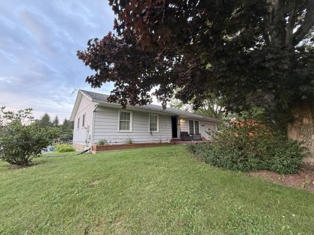 Foto del edificio - 22524 Berry Knolls Dr