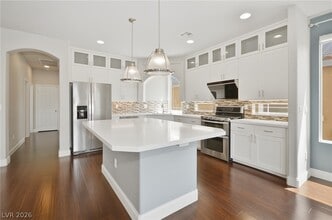 Building Photo - 5736 W Brimstone Hill Ave