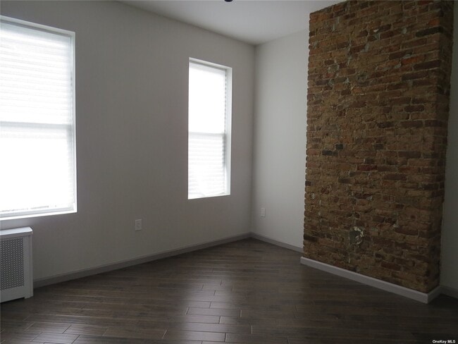 Building Photo - 31-80-80 38th St