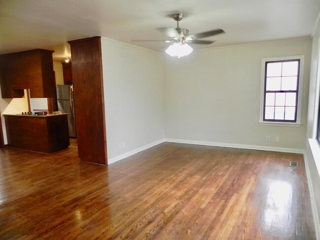 Foto del edificio - 4248 S Cincinnati Ave