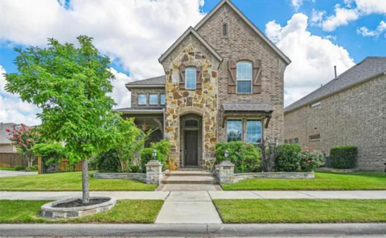 Photo - 1018 Ivy Charm Way (Arlington, TX)