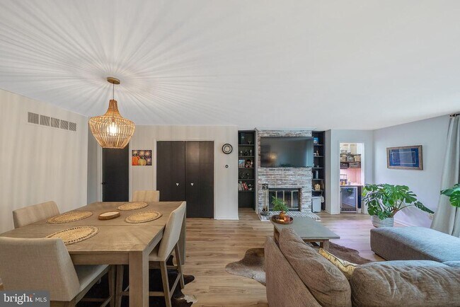 Foto del edificio - 7 Foxtail Ct