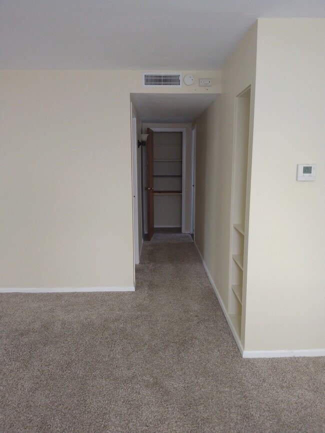 Foto del edificio - 3484 Western Ave