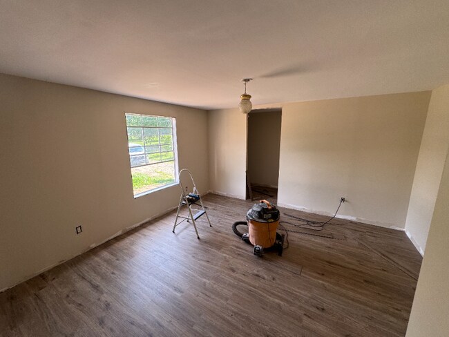Building Photo - 8180 SC-252