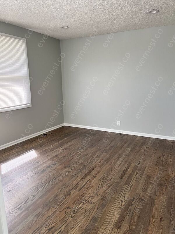 Building Photo - 632 St Cloud Dr