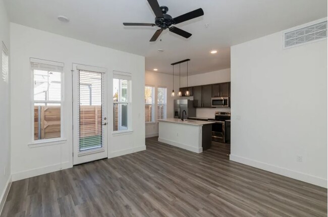 Elevate at Skyline Townhomes - Apartments in Mckinney, TX | Apartments.com