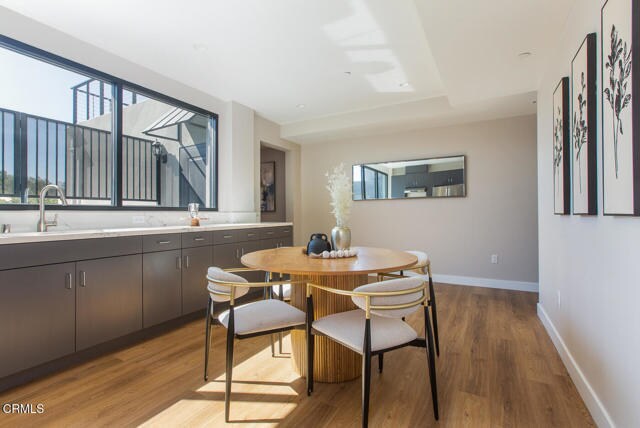 Foto del edificio - 3682 Harriman Ave