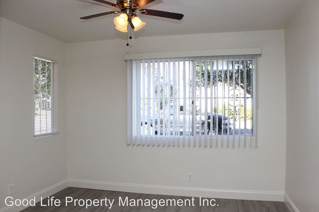 Foto del edificio - 3415 Dwight St