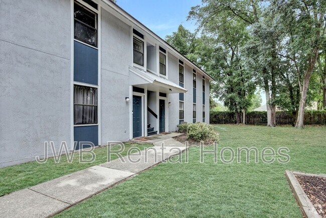 Building Photo - 10825 Key Haven Blvd