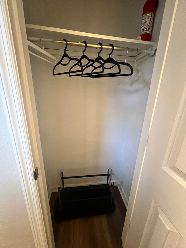 Foto del edificio - 1000 Holland Dr