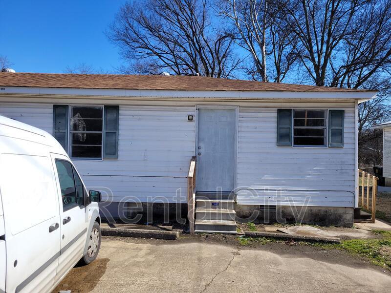 328 Kist Ave, Dyersburg, TN 38024 House for Rent in Dyersburg, TN
