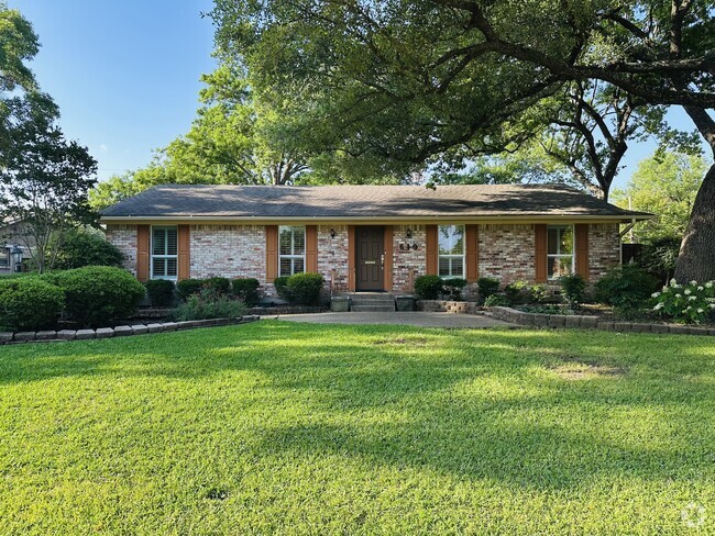 Building Photo - 619 Twilight Trl