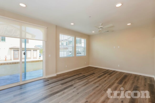 Building Photo - 36407 Casita Ct