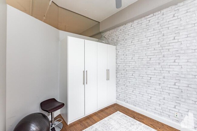 Foto del edificio - 2 bedroom in Chicago IL 60607